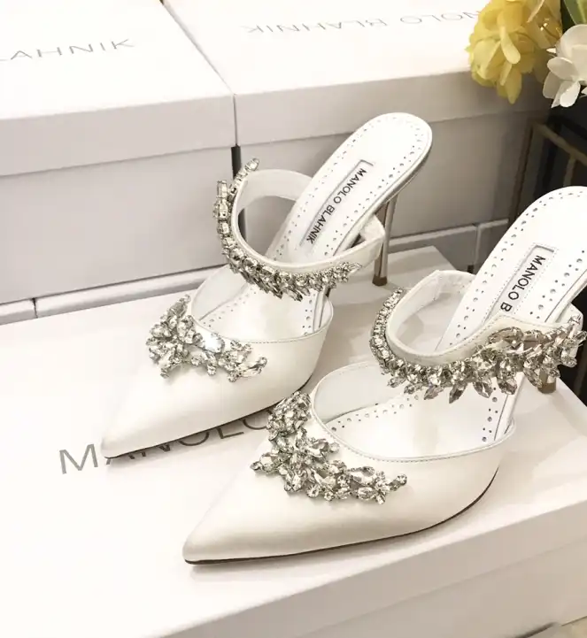 hype Manolo Blahnik High Heels