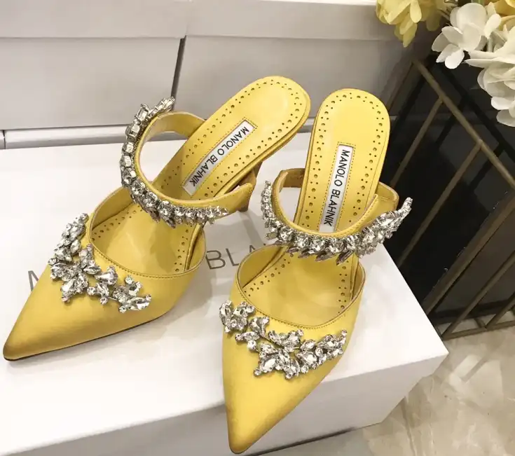 hype Manolo Blahnik High Heels