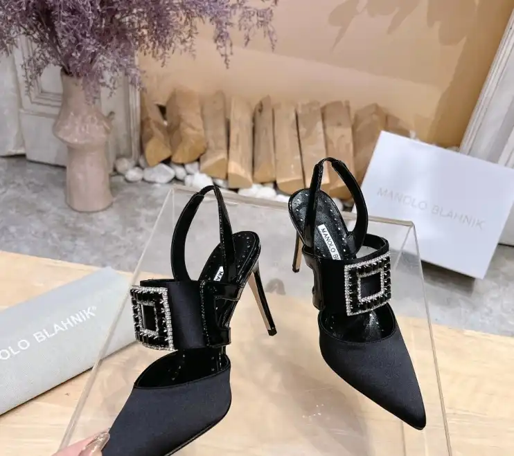 hype Manolo Blahnik High Heels