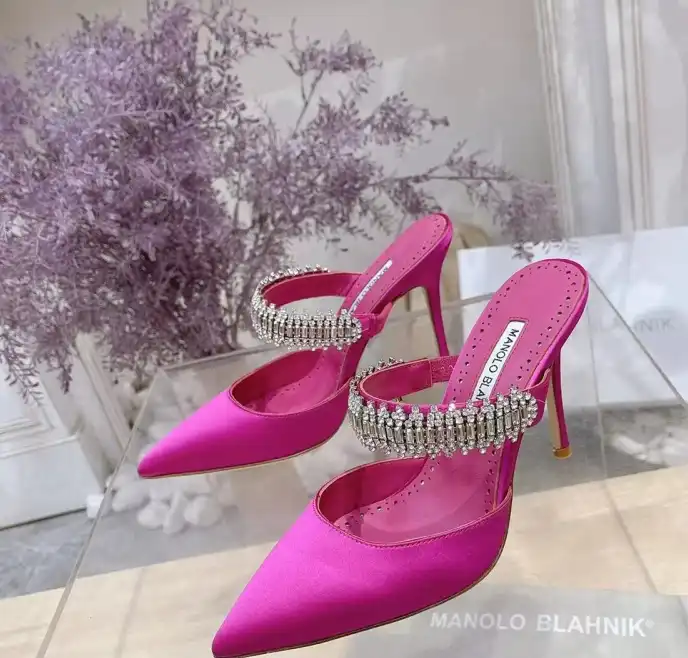 hype Manolo Blahnik High Heels