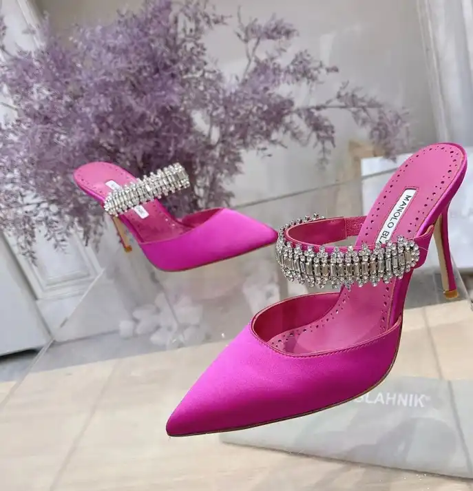 hype Manolo Blahnik High Heels