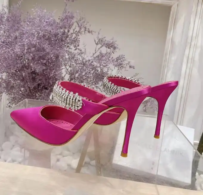 hype Manolo Blahnik High Heels