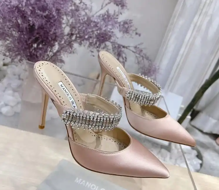 hype Manolo Blahnik High Heels