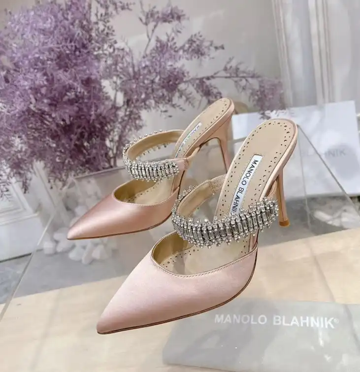 hype Manolo Blahnik High Heels