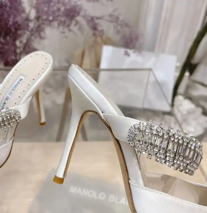 hype Manolo Blahnik High Heels