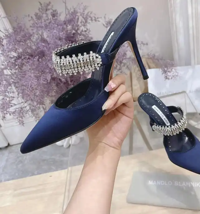 hype Manolo Blahnik High Heels