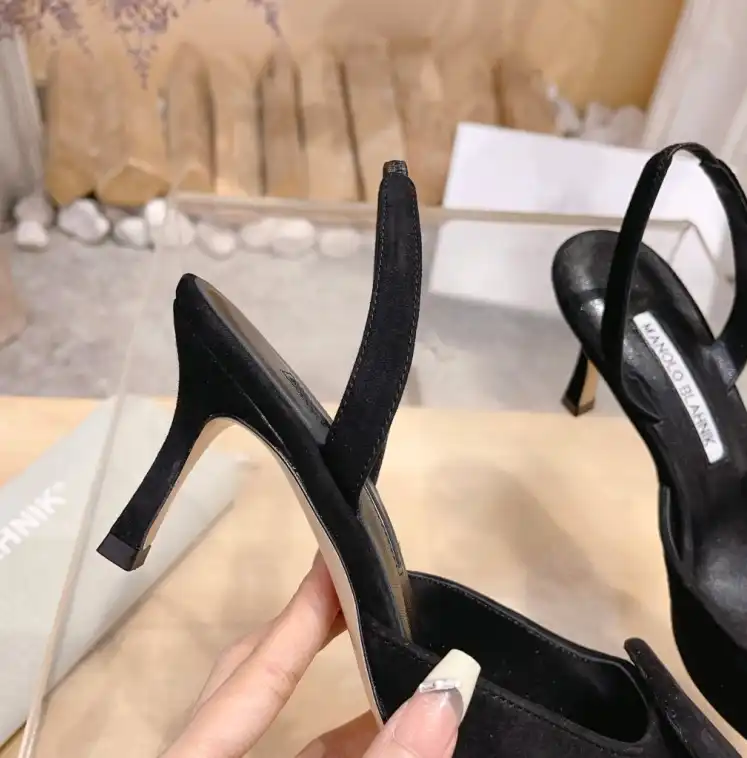 hype Manolo Blahnik High Heels