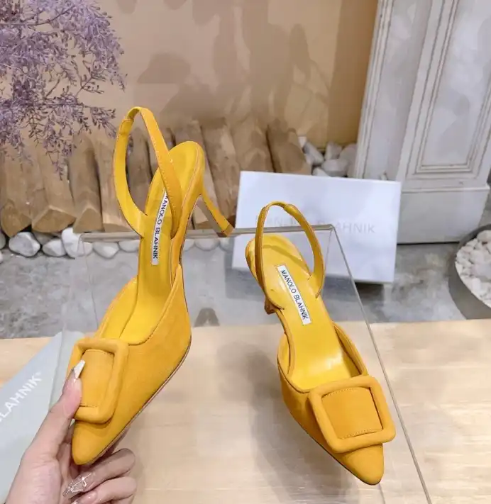 hype Manolo Blahnik High Heels