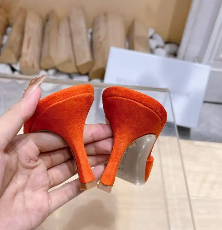 hype Manolo Blahnik High Heels