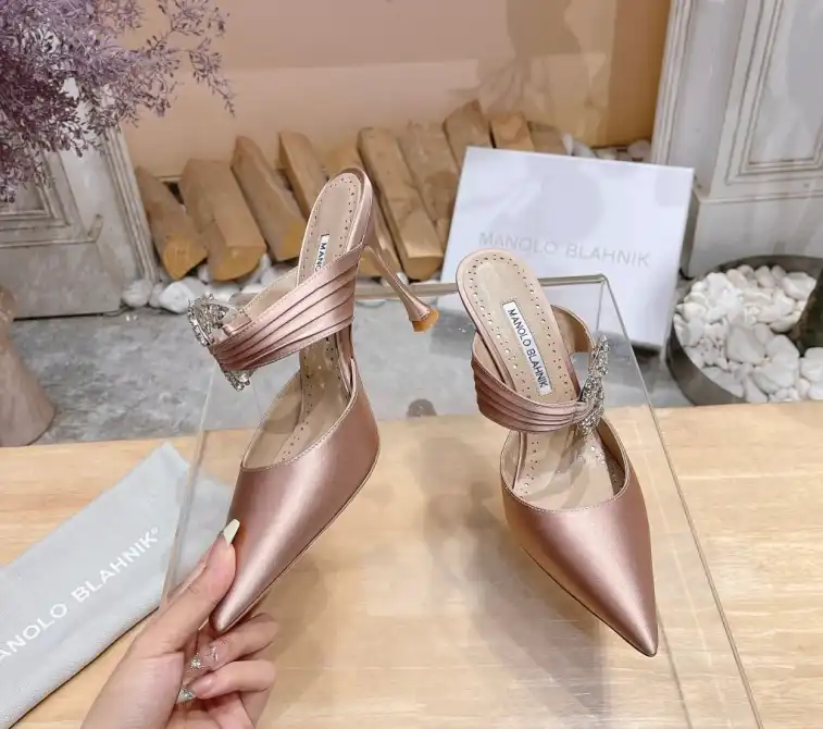 hype Manolo Blahnik High Heels