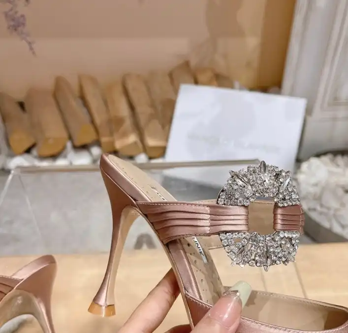 hype Manolo Blahnik High Heels