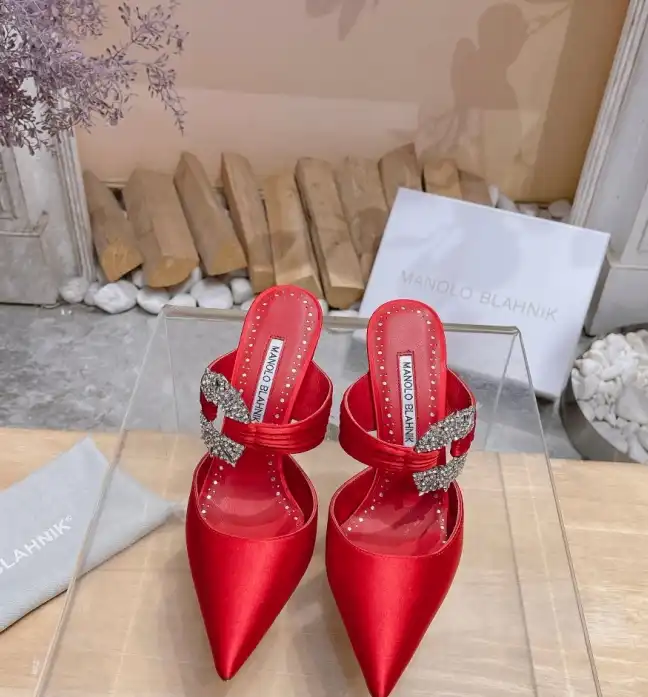 hype Manolo Blahnik High Heels