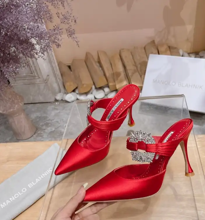 hype Manolo Blahnik High Heels