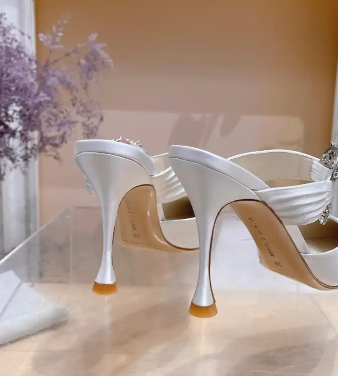 hype Manolo Blahnik High Heels