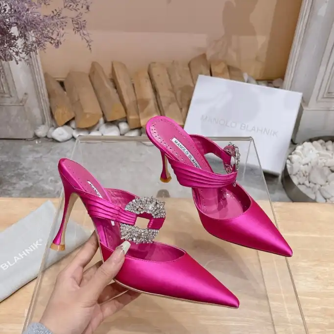 hype Manolo Blahnik High Heels