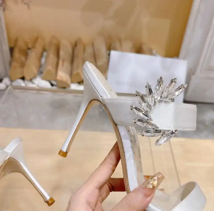 hype Manolo Blahnik High Heels