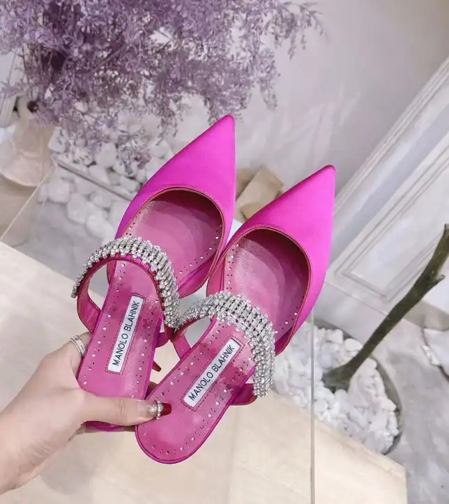 hype Manolo Blahnik High Heels