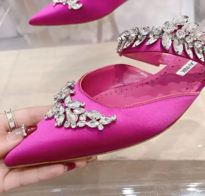 hype Manolo Blahnik High Heels