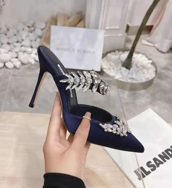 hype Manolo Blahnik High Heels