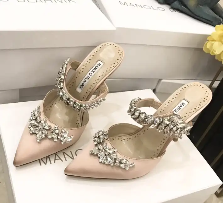 hype Manolo Blahnik High Heels