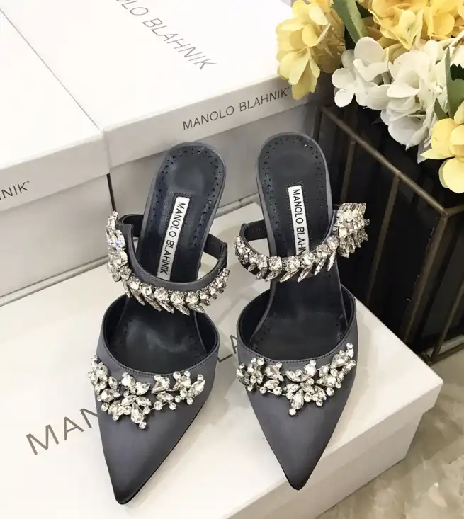 hype Manolo Blahnik High Heels