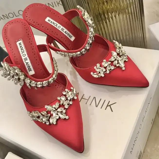 hype Manolo Blahnik High Heels