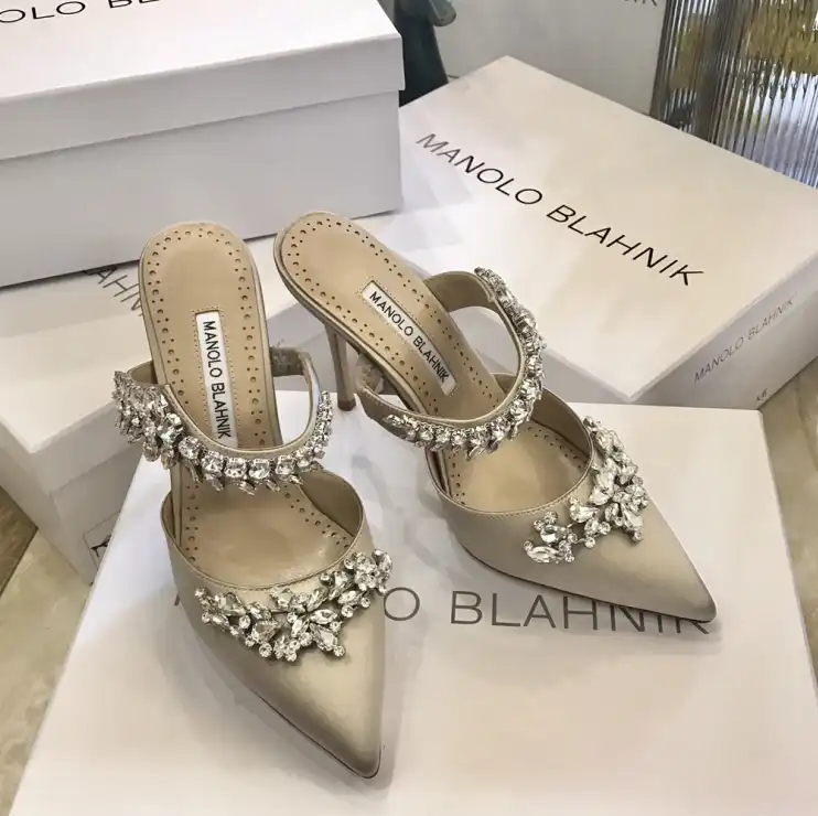 hype Manolo Blahnik High Heels