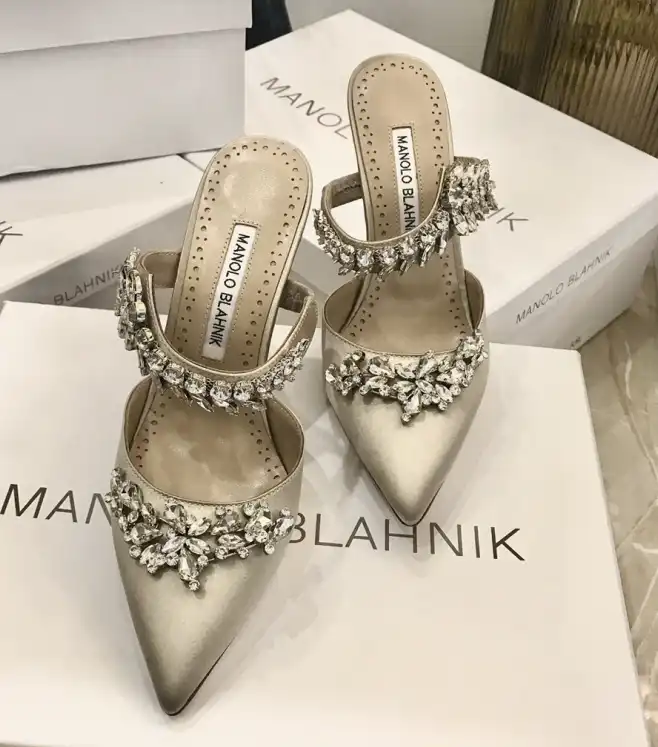 hype Manolo Blahnik High Heels