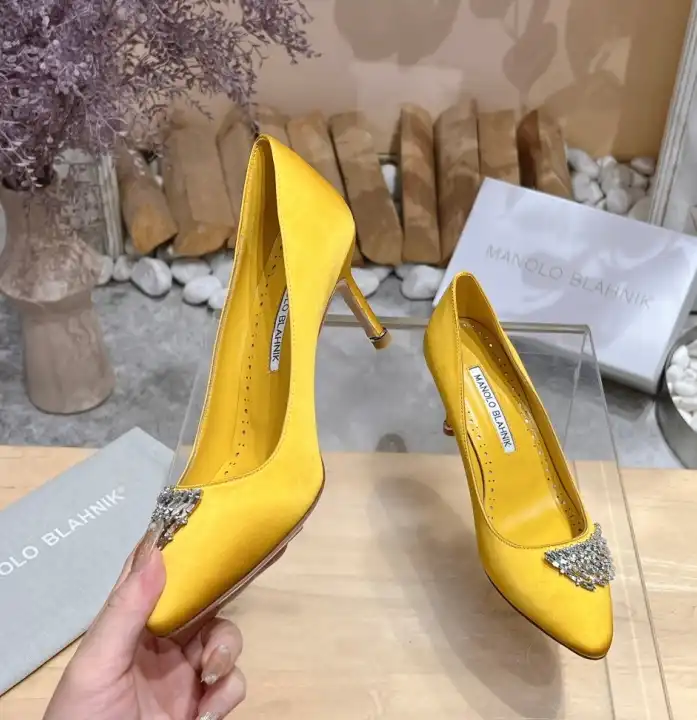 hype Manolo Blahnik High Heels