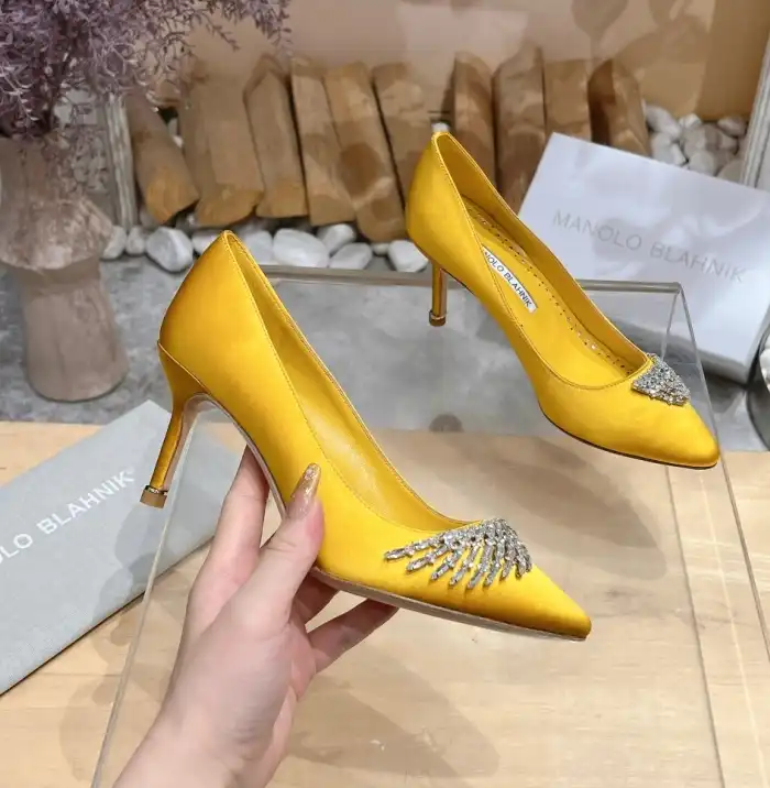 hype Manolo Blahnik High Heels