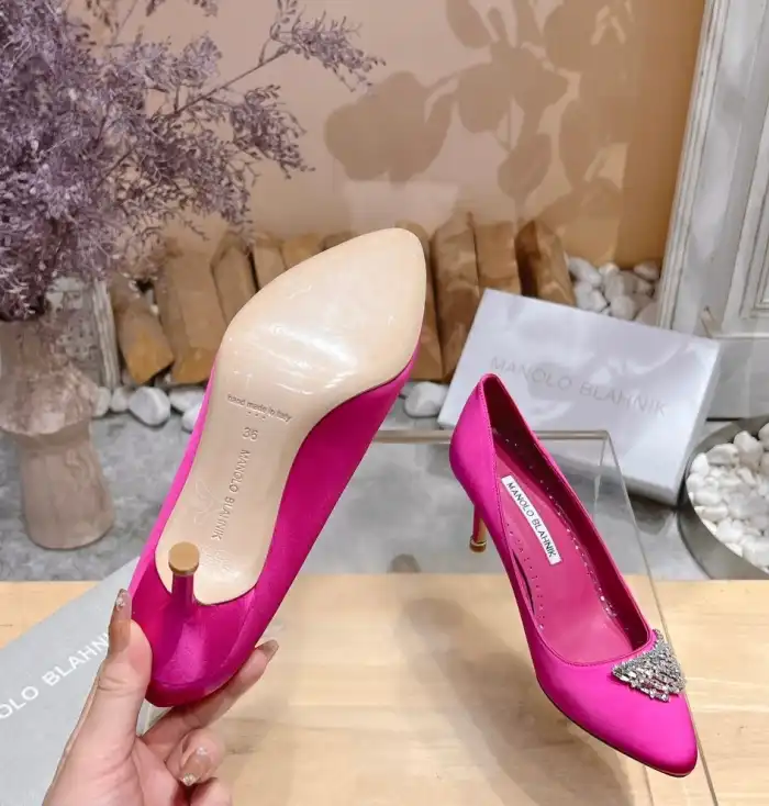 hype Manolo Blahnik High Heels