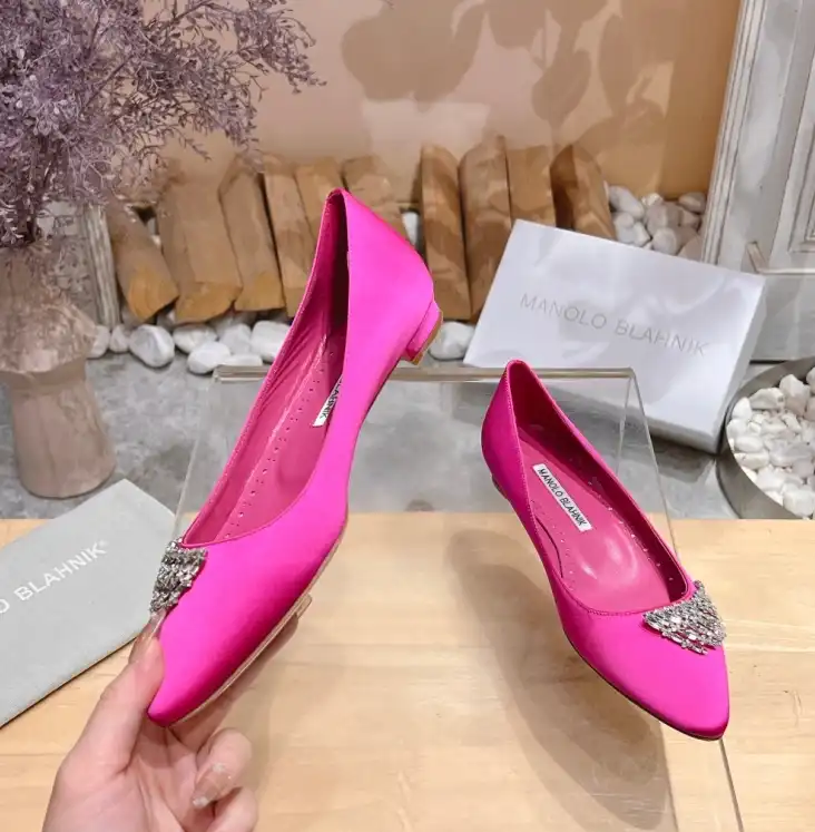 hype Manolo Blahnik High Heels