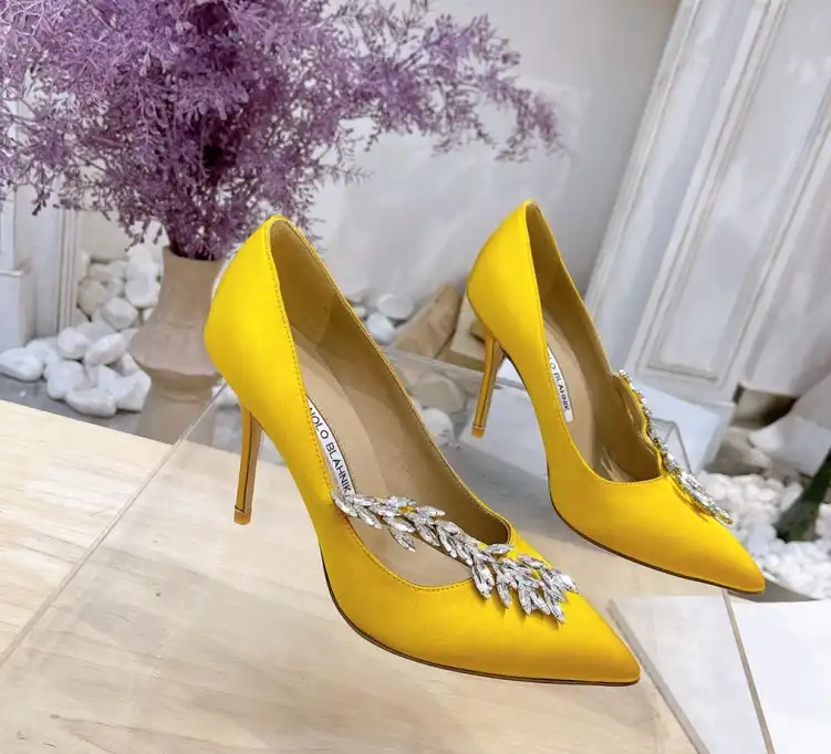 hype Manolo Blahnik High Heels