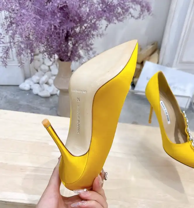 hype Manolo Blahnik High Heels