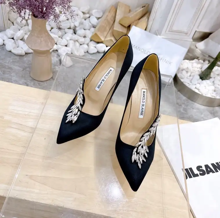 hype Manolo Blahnik High Heels