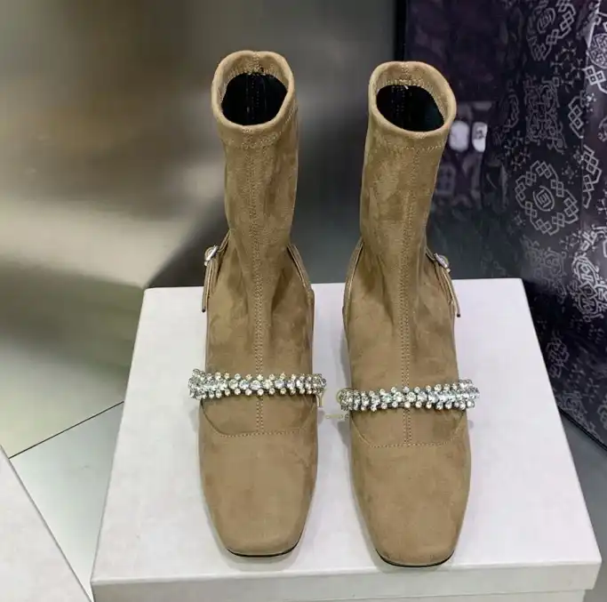 hype Jimmy Choo Boots