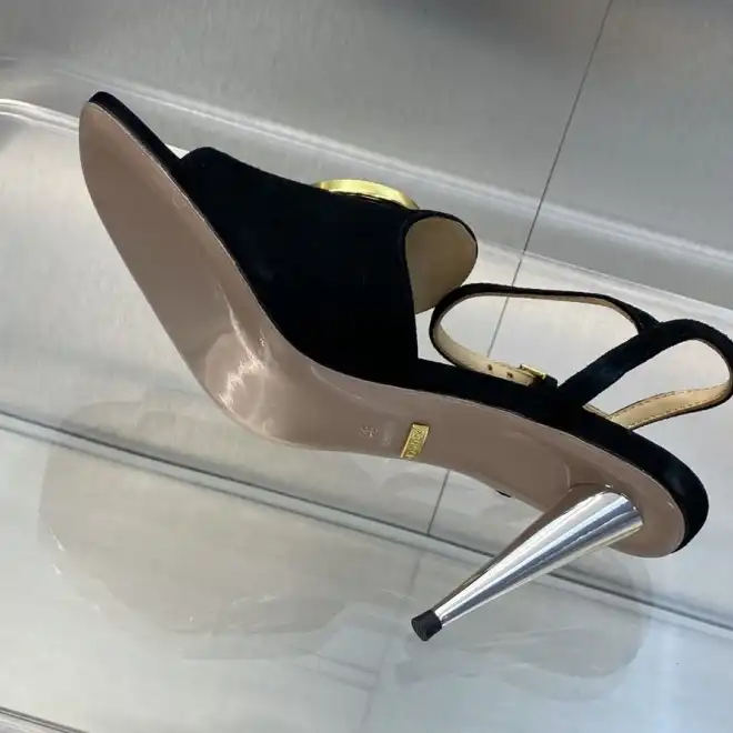 hype Gucci High Heels