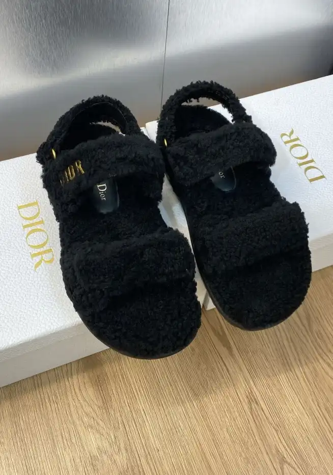 hype Christian Dior Sandals