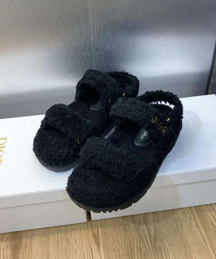 hype Christian Dior Sandals