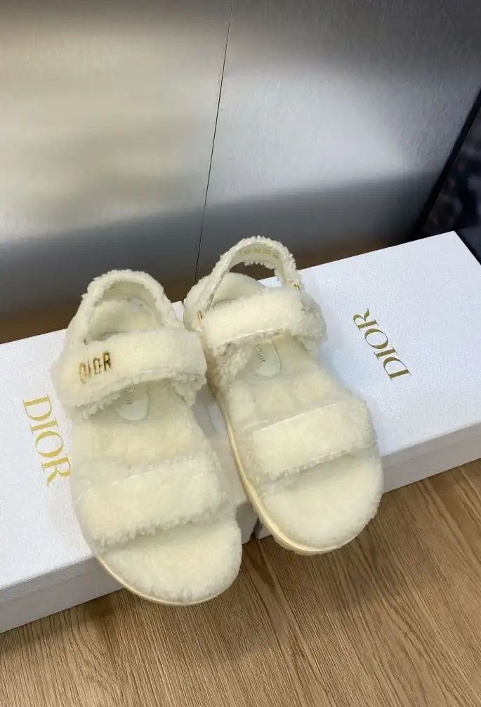 hype Christian Dior Sandals