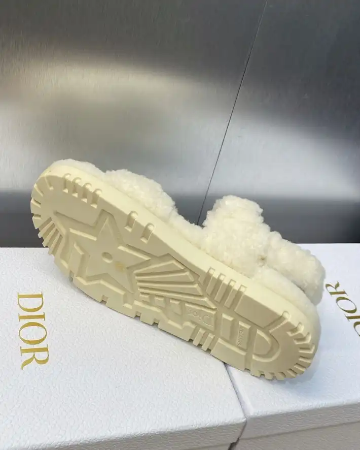 hype Christian Dior Sandals