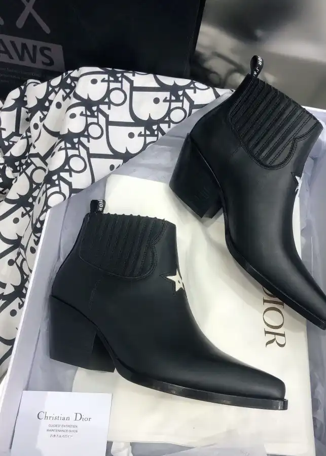 hype Christian Dior Boots