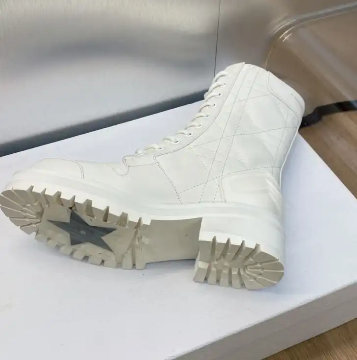 hype Christian Dior Boots