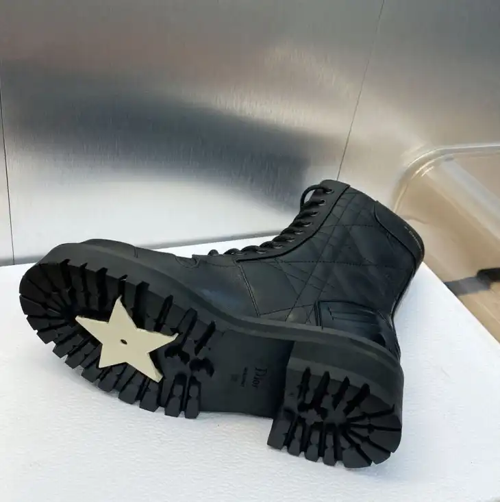 hype Christian Dior Boots