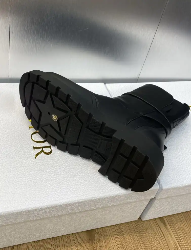 hype Christian Dior Boots