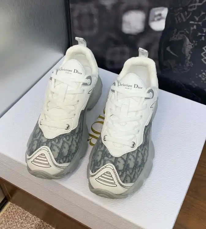 hype Christian Dior Sneakers