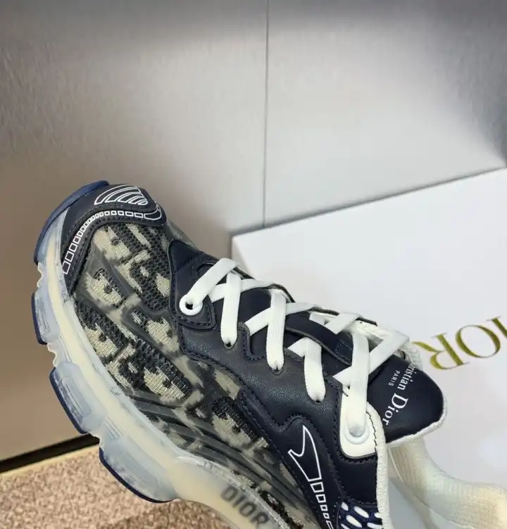 hype Christian Dior Sneakers