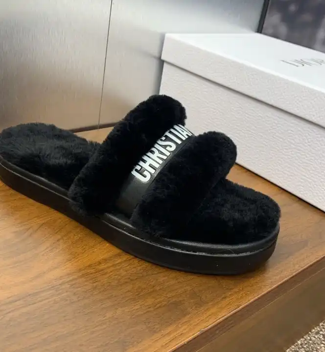 hype Christian Dior Slippers