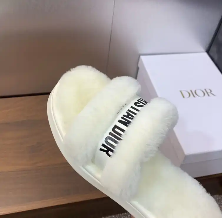 hype Christian Dior Slippers