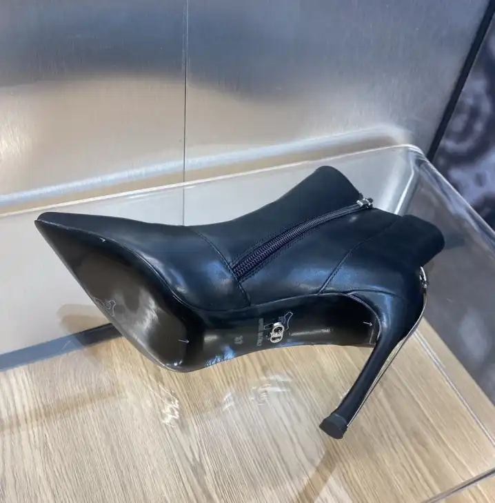 hype Christian Dior High Heels